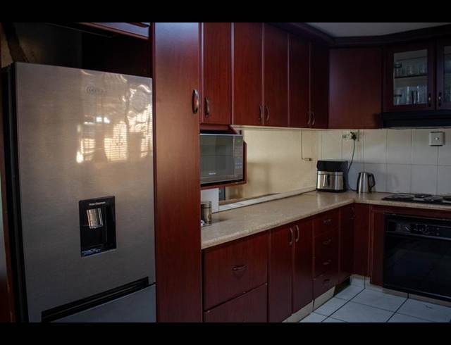 3 BEDROOM HOUSE FOR SALE IN SUNFORD